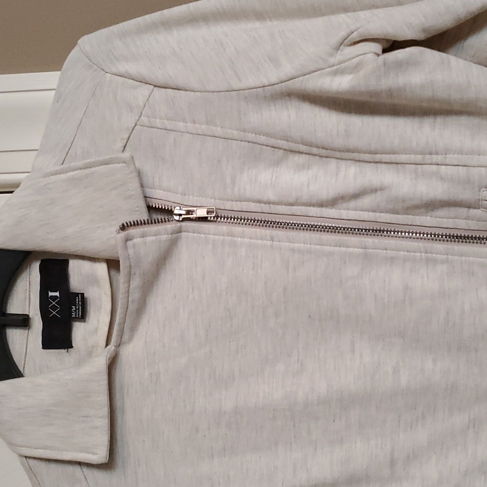 Jacket - Picture 2 of 7